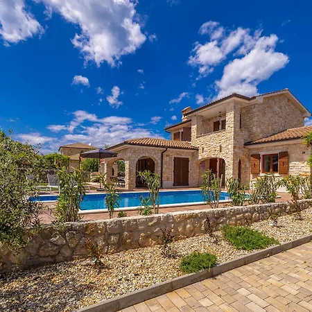 House Casa Di Bronzo With Private Pool Сasa de vacaciones Vrh (Krk)