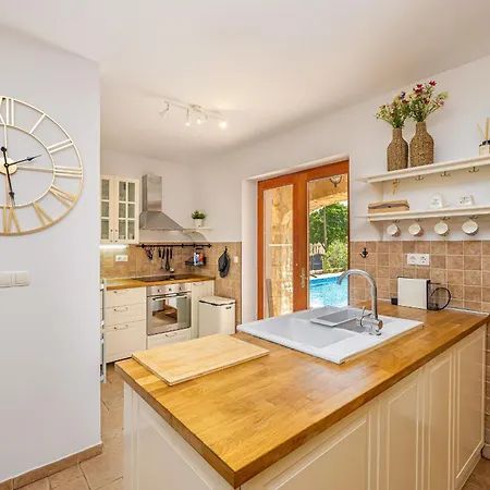 House Casa Di Bronzo With Private Pool *