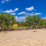 House Casa Di Bronzo With Private Pool * Vrh (Krk)