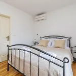 בית נופש House Casa Di Bronzo With Private Pool